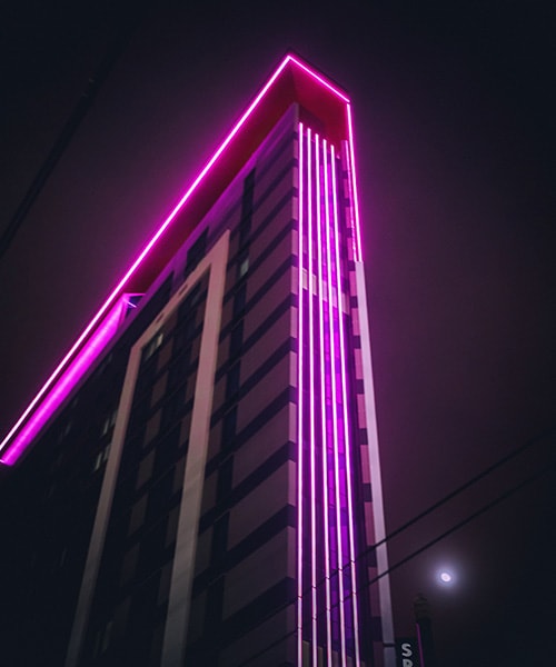 neon building 1